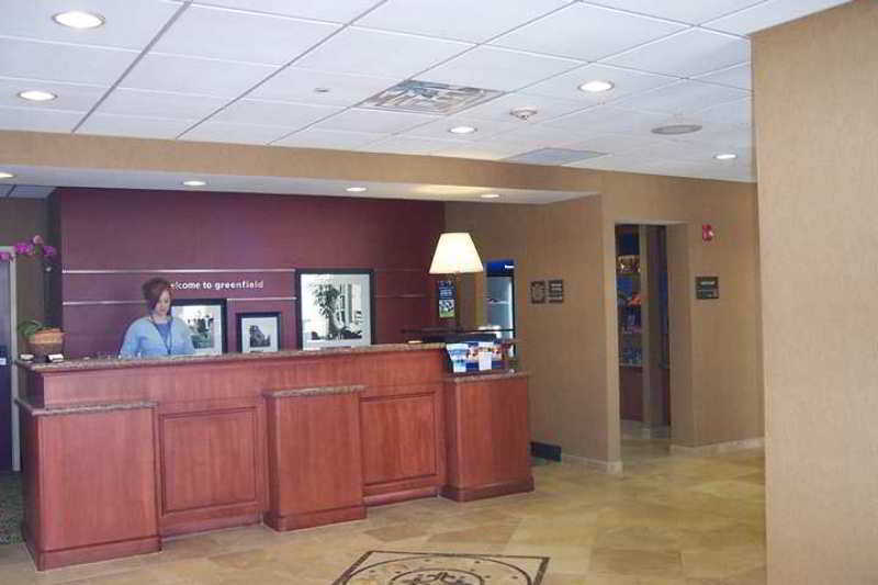 Hampton Inn & Suites Greenfield Interior foto